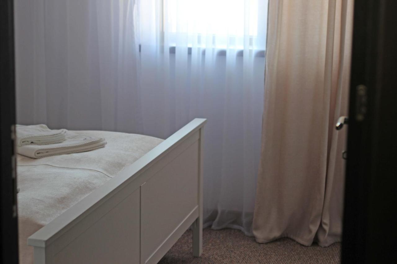 Pensiunea Casa Iorgovanul Urseni Mosnita Noua 外观 照片